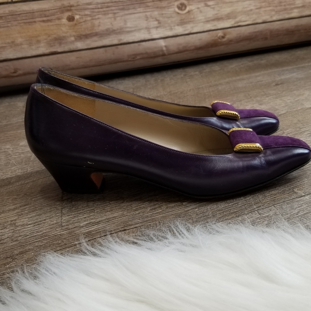 Salvatore Ferragamo Vintage Purple Low Kitten Heel - Picture 3 of 8